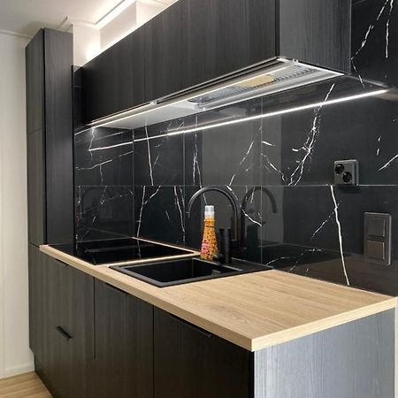 Luxury - Sauna With Star Lights - Wifi&Parking Apartment Rovaniemi Ngoại thất bức ảnh