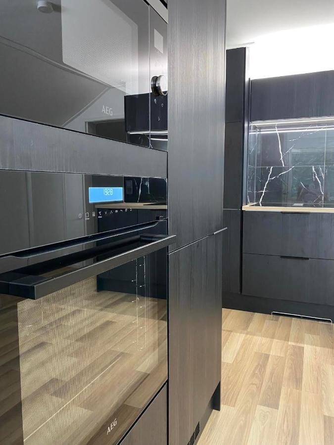 Luxury - Sauna With Star Lights - Wifi&Parking Apartment Rovaniemi Ngoại thất bức ảnh